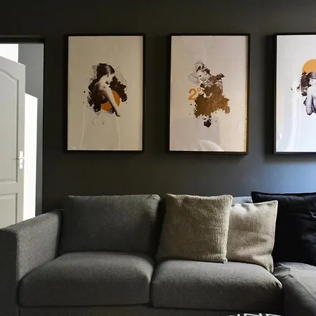 The Hidden Mark-2bdr Ap In Downtown * Bükreş